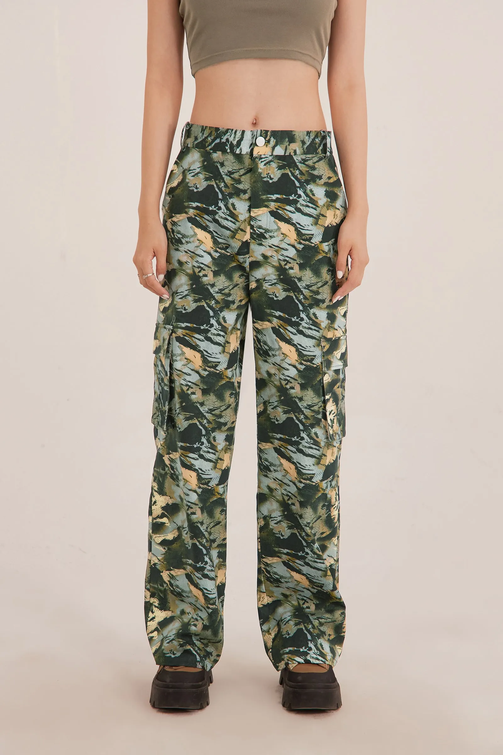 Camouflage Pocket Cargo Pants